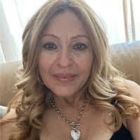 Loraine Colon's Instagram, Twitter & Facebook