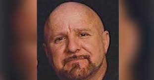 Han är specialiserad på basgitarr, tuba och dubbelbas. Jerry Sanders Obituary Visitation Funeral Information