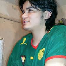 Favelado raiz Favelado Nutella -Negro -Branco -Carioca -Paulista -Cabelo  black power -Filme independente -Fez sucesso no mundo todo -Cabelim na  régua pintado -Precisa de Kondzilla e Netflix pra fazer a serizinha -ό