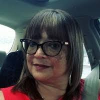 Robyn Vaughn's Instagram, Twitter & Facebook