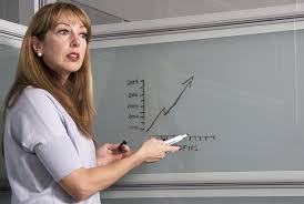 Profesorii debutanţi vor avea o creştere de peste 1.400 de lei. Cat CaÈtigÄ Profesorii In 13 ÈÄri Din Lume Unde Sunt Cele Mai Mari Salarii