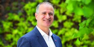 8,411 likes · 16 talking about this. Rui Miguel Nabeiro Exige Se As Liderancas Um Novo Papel De Entreajuda Partilha E Colaboracao Human Resources
