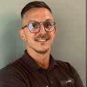 Mekic in der Personensuche von Das Telefonbuch