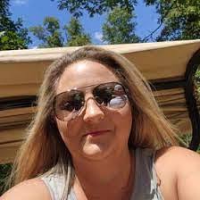 Sharon Sprouse's Instagram, Twitter & Facebook