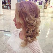 Whether you have long or short hair, curly hair or straight, thin or thick hair, finding the perfect hairstyle for prom is key for completing your look. 21 Pretty Side Swept Hairstyles For Prom Stayglam