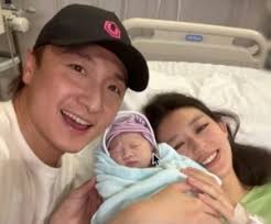 ROVER迎成軍一周年希晉亨仔不打不相識Kim：辛苦又開心Jason：大家互相鼓勵- 20250125