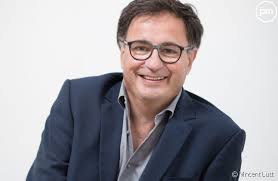 Découvrez tous les produits, les actus et les avis. Vincent Meslet Demain Nous Appartient Nous N Avons Renonce A Rien Puremedias