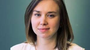 Carly Dobbins's Instagram, Twitter & Facebook