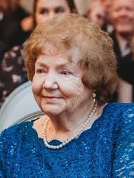 Terri Springer's Instagram, Twitter & Facebook