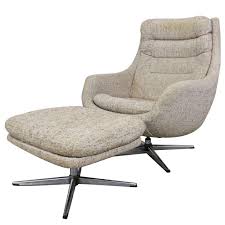 A perfect pairing for a casual family room vibe yet urban enough for a more industrial loft appeal. Mid Century Modern Overman Ab Swedish Chrome Swivel Lounge Chair And Ottoman At 1stdibs