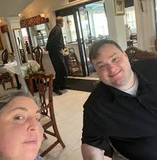 Farina E Amore down very delicious and beautiful 🤩 @farinae amore  https://www.facebook.com/share/17oxBzbd6N/?mibextid=wwXIfr