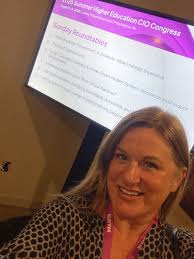 Lindsay Serra Devine