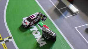 Amazon second chance pass it on, trade it in, give it a second life. Denny Hamlin S Daytona 500 Win Recreated With Miniatures Charlotte Observer