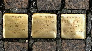 Datei:Stolpersteine Friesenstr 82 Jonas Wolff a.jpg