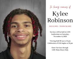 Kylee Robinson, age 18