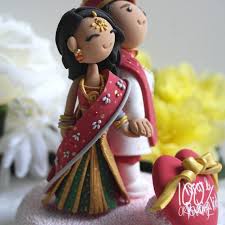 Custom Cake Topper Indian Traditional Wedding Theme Etsy Wedding Cake Topper Indian Indian Cake Custom Cake Toppers