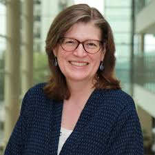 Carrie Berge's Instagram, Twitter & Facebook