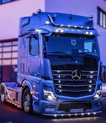 Pin By Stephen John Stephenjohnc22 On Best Night Show Ever In 2020 Mercedes Truck Mercedes Benz Trucks Show Trucks