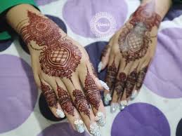  Maroon Henna By Hikmahapril Henna Henna Hand Tattoo Wedding Henna