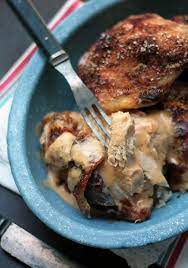 Keto Baked Chicken Thighs With Sour Cream Gravy Only 5 Ingredients Recipe Low Carb Chicken Recipes Easy Baked Chicken Recipes
