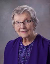 Beverly Merle's Instagram, Twitter & Facebook