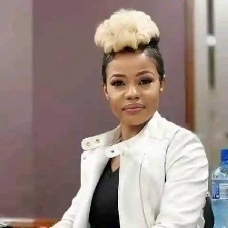 Zandie Khumalo has become a prominent figure in Twitter trends and media headlines as she bravely shared her account of the events surrounding the tragic night of Senzo Meyiwa's murder. The singer