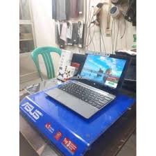 Laptop ini bisa dibilang unibody alias gak bisa dilepas. Netbook 10 Inch Murah Acer Aspire One 10 S1002 Layar Sentuh Bisa Dilepas Seken Normal Di Makassar Tribunjualbeli Com