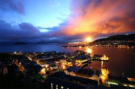 Her finner du informasjon om politisk virksomhet, kommunale tjenester, samfunnsutvikling, ledige stillinger og organisering av kommunen. Hammerfest Finnmark Erasmus Photo Hammerfest