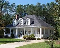 Get the best house plans with full plans. Low Country Designs With Dormer Hip Roof Yahoo Image Search Results Southern House Plans Southern Style Homes House Plans