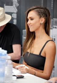Easy To Do Hairstyles For Long Straight Hair Long Straight Hair Straight Hairstyles Elegant Braided Hairstyle