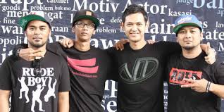 Check spelling or type a new query. Lirik Dan Chord Bondan Prakoso Fade 2 Black Bunga Kunci Gitar Id
