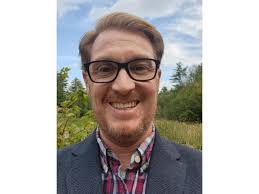 Allyson Hicks's Instagram, Twitter & Facebook