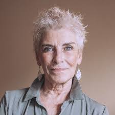 Kate Messina's Instagram, Twitter & Facebook