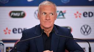 Karim benzema and didier deschamps spoke again after years without contact, culminating in the striker's recall to the france squad for this summer's euros. France Team The List Of Didier Deschamps For The Euro Under The Microscope