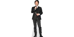| not spoiler free.hirohiko начал(а) читать. Hirohiko Araki Lebensgrosser Pappaufsteller Celebrity Cutouts