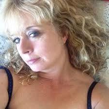 jayne perry (@JaynePerry64)