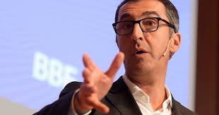Cem oezdemir, a leader of the. Cem Ozdemir Kommt Zu Bankett Fur Erdogan In Deutschland Er Muss Mich Aushalten