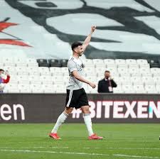 We did not find results for: Sergen Yalcin Ile Rachid Ghezzal Ile Ilgili Dikkat Ceken Ayrinti Haber3
