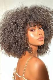 Kinky hair color : kinky clothing brands