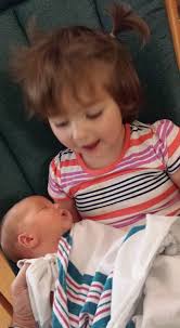 We can't stop talking about our visit from Gracie Abrams yesterday! These  moments with our patients say it all 🤩 From room visits to our Seacrest  Studio, Gracie brought so much light