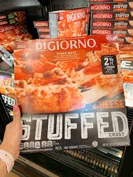 Thin crust pizza isn't so bad for you, i would say a whole pizza has around 1000. Weight Watchers Frozen Pizza Guide With Points Sarah Scoop