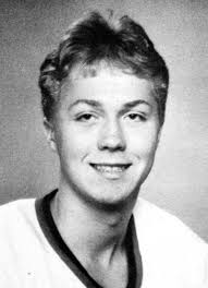 Player photos for the 1985-86 Portland Winter Hawks at hockeydb.com