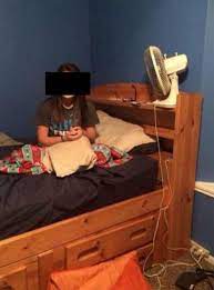 Some resisting spouses can make the divorce process very difficult by refusing to sign the necessary. This Photo Ended A Marriage Can You See Why Daily Star