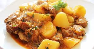 свинина с картошкой в духовке пошаговый рецепт с фото Zharkoe Po Domashnemu Iz Svininy S Kartoshkoj Poshagovyj Recept S Foto Avtor Recepta Aleksandr Direktor Cookpad V Kulinarnom Otpuske Recept Kulinariya Eda Kartofelnye Blyuda