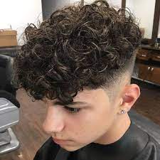 Curly Hairstyles Casual Curly Hairstyles 2c Curly Girl Hairstyles For School Curly Hairstyles With Ru Permed Hairstyles Perm Hair Men Loose Perm Short Hair