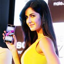 Bollywood actress Katrina Kaif launched Electronics major Sony's waterproof  premium smartphone Xperia Z1 in New Delhi