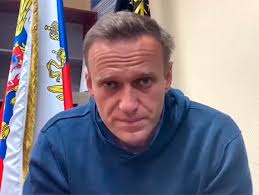 Apr 02, 2021 · пестрит в глазах от этого бабьего визга под названием навальный что то там навальный похудел навальный оголодал Istoshen I Pohudel Na 13 Kg Stalo Izvestno O Perevode Navalnogo V Medsanchast Kolonii Topnews Ru