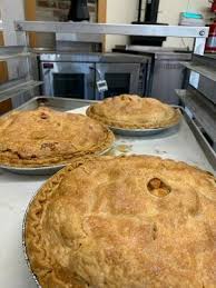 I ordered sweet potatoes, mashed potatoes/gravy stuffing, cranberries, apple pie, cornbread. Store Red Apple Farm