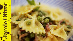 From a killer mac n cheese to a courgette carbonara, here are 15 jamie oliver recipes you need to try. Pancetta Pea Mint Farfalle Video Jamie Oliver