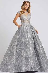 A collection of classic designs curated with a youthful sophistication that both marks the moment and redefines tomorrow. Mac Duggal Prom Dresses Sexy Prom Gowns Couture Candy